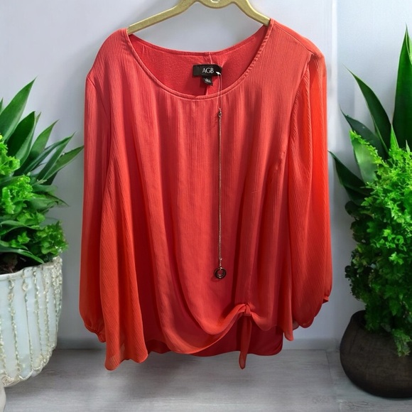 AGB Tops - AGB Coral Blouse - Women's Size L | Flowy Top with Included Necklace